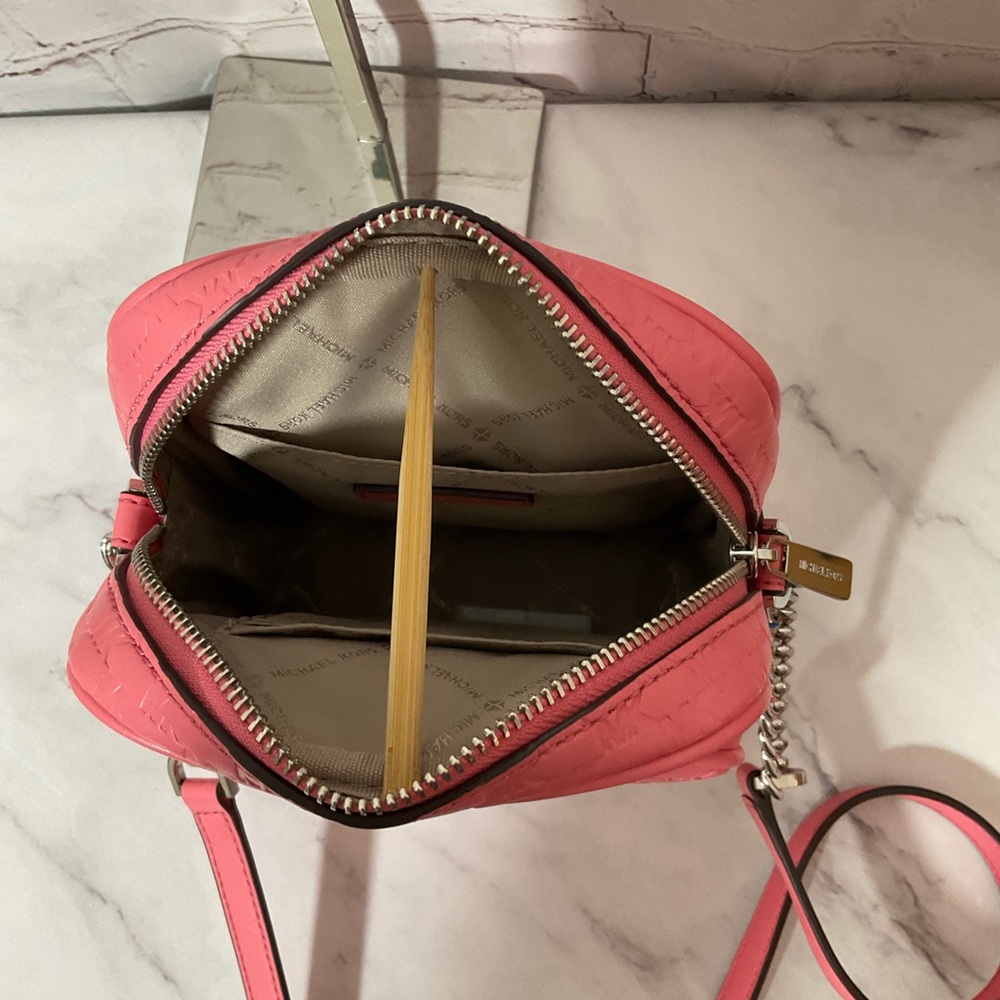 NWT Michael Kors Jet Set Travel Medium Crossbody - Picture 3 of 4